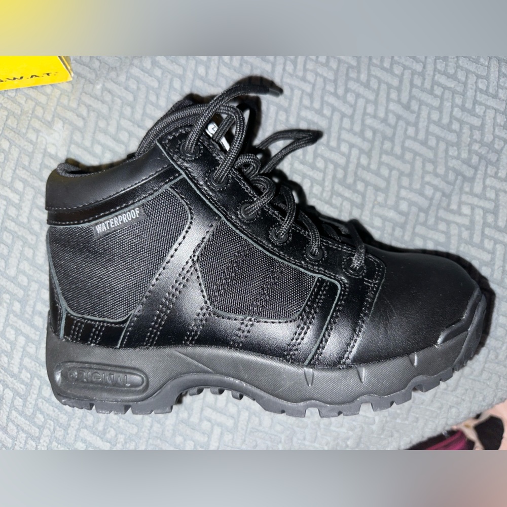Swat tactical boots